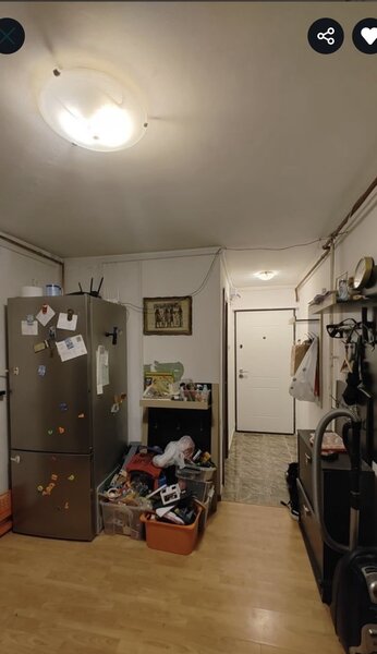 Doamna Ghica, Pantelimon, Piata Delifinului.