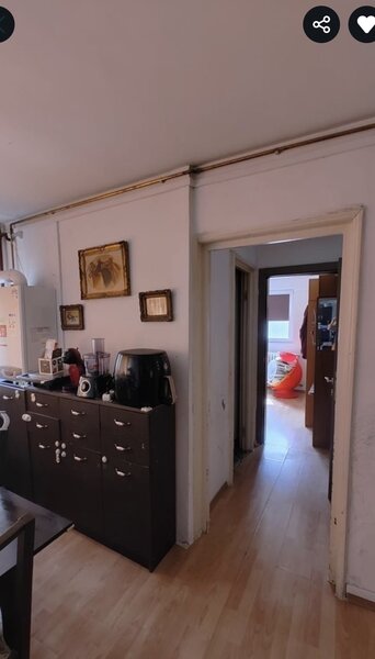 Doamna Ghica, Pantelimon, Piata Delifinului.